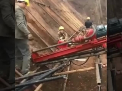 수평 파리 리그 회전 폭발 구멍 파리 기계 휴대 DTH 파리 리그