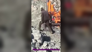 하드 록 폭발 구멍 드릴링 리그 채광 DTH 드릴링 머신 유압 휴대용 드릴링 리그